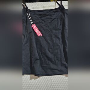 Pumiey Tank Top Black with Tags